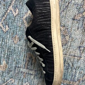 P448 Sneakers Size 39